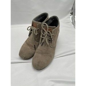Toms Womens Sz 7.5 Suede Tan Lace Up Wedge Shoe 380314
